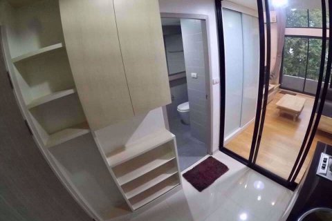 Duplex in Chatuchak, Bangkok, Thailand 1 bedroom № 76728 - photo 6