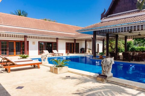Villa in Hua Hin, Thailand 5 Schlafzimmer № 124657