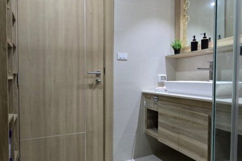 Condominio de 1 dormitorio en Pattaya, Tailandia № 124842 - foto 19