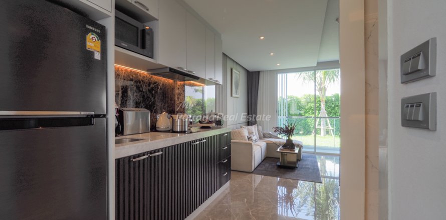 Condominio de 2 dormitorios en Pattaya, Tailandia № 100460