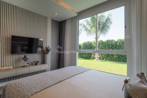 Condominio de 2 dormitorios en Pattaya, Tailandia № 100460 - foto 6