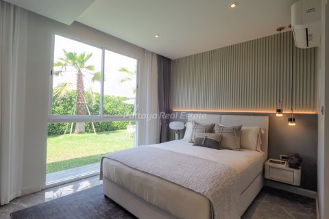 Condominio de 2 dormitorios en Pattaya, Tailandia № 100460 - foto 9