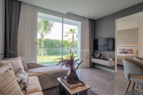 Condominio de 2 dormitorios en Pattaya, Tailandia № 100460 - foto 3