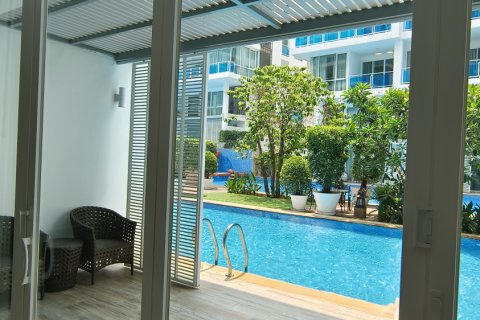 Condominio de 2 dormitorios en Hua Hin, Tailandia № 79266 - foto 10