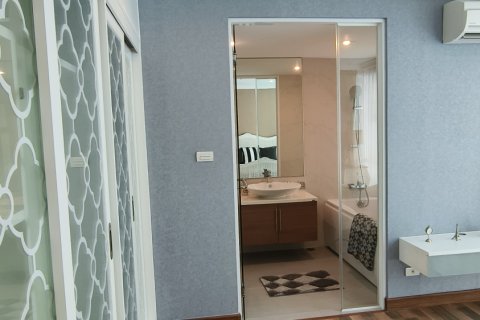 Condominio de 2 dormitorios en Hua Hin, Tailandia № 79267 - foto 9