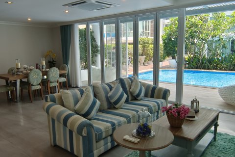 Condominio de 2 dormitorios en Hua Hin, Tailandia № 79267 - foto 2