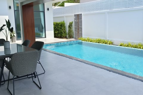 Chalet de 3 dormitorios en Hua Hin, Tailandia № 79264 - foto 14