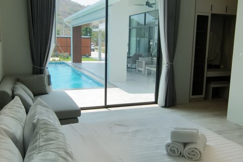 Chalet de 3 dormitorios en Hua Hin, Tailandia № 79264 - foto 10