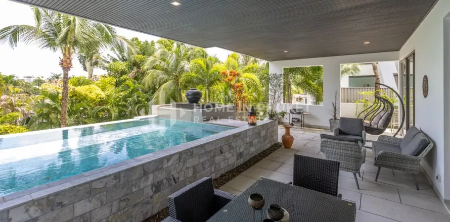 Condominio de 2 dormitorios en Bang Tao, Tailandia № 132040