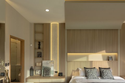 Chalet de 4 dormitorios en Pattaya, Tailandia № 130464 - foto 16