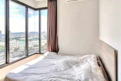 Condominio de 2 dormitorios en Chatuchak, Bangkok, Tailandia № 120353 - foto 9