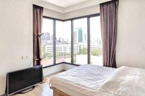 Condominio de 2 dormitorios en Chatuchak, Bangkok, Tailandia № 120353 - foto 8