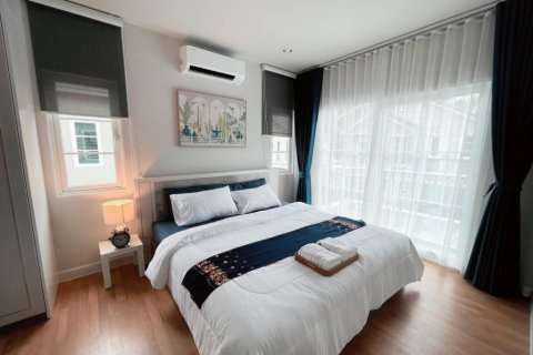 Casa de 4 dormitorios en Phuket, Tailandia № 124708 - foto 6