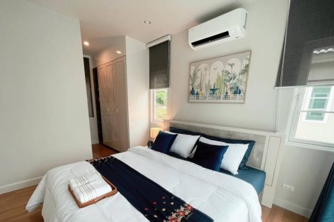 Casa de 4 dormitorios en Phuket, Tailandia № 124708 - foto 5