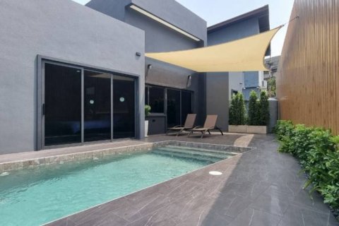 Chalet de 3 dormitorios en Pattaya, Tailandia № 124529