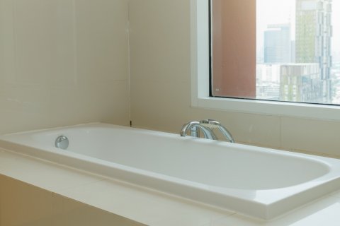 Condominio de 3 dormitorios en Watthana, Bangkok, Tailandia № 126572 - foto 22