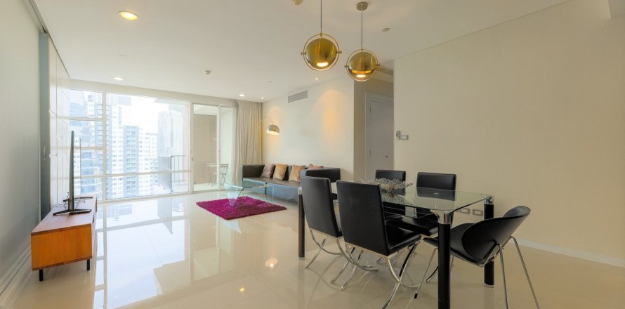 Condominio de 3 dormitorios en Watthana, Bangkok, Tailandia № 126572