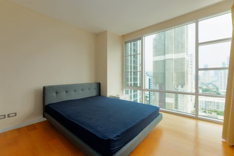 Condominio de 3 dormitorios en Watthana, Bangkok, Tailandia № 126572 - foto 27