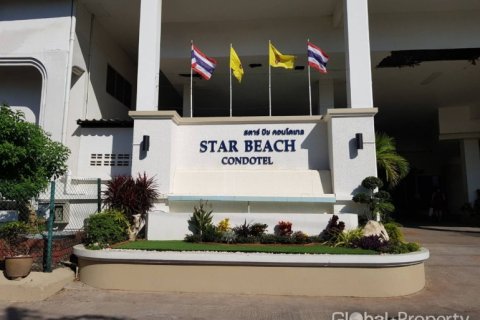 Condo in Pattaya, Thailand, 2 bedrooms  № 126578