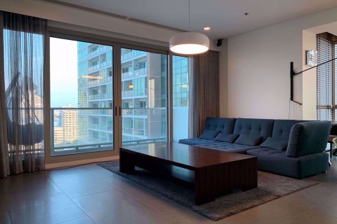 Condo in Bangkok, Thailand, 2 bedrooms in The River  № 77975