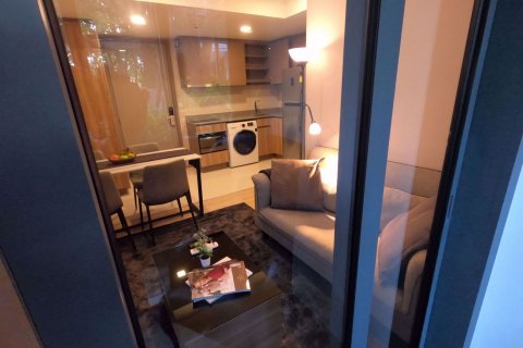 Sobre plano Taka Haus Ekamai 12 en Bangkok, Tailandia № 27688 - foto 6