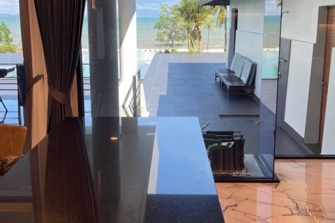 Casa de 4 dormitorios en Ko Chang, Tailandia № 120470 - foto 7