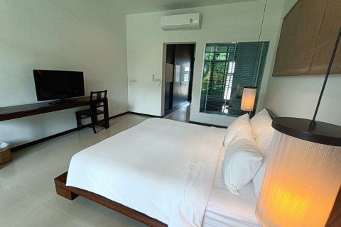 Condominio de 4 dormitorios en Phuket, Tailandia № 75990 - foto 15