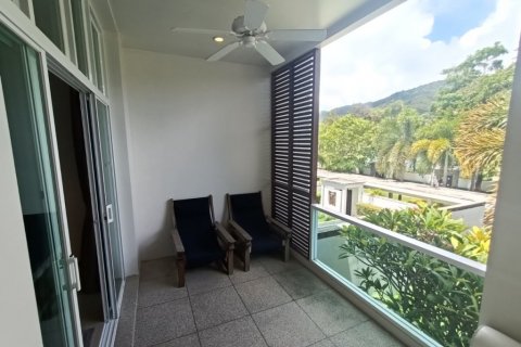 Condominio de 4 dormitorios en Phuket, Tailandia № 75990 - foto 17