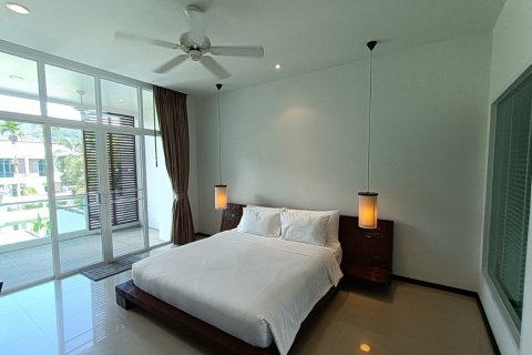 Condominio de 4 dormitorios en Phuket, Tailandia № 75990 - foto 9
