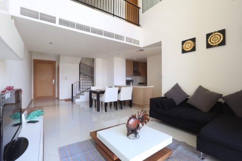 Condominio de 2 dormitorios en Sathon, Bangkok, Tailandia № 144017 - foto 3