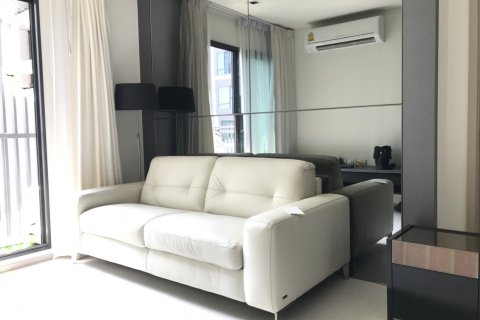 Condo à Bangkok, Thaïlande, 2 chambres  № 144020