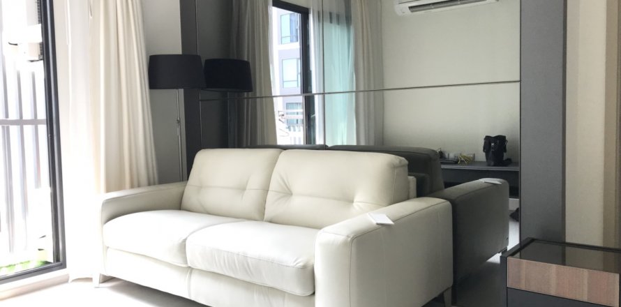 Condominio de 2 dormitorios en Bangkok, Tailandia № 144020