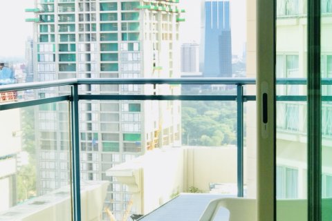 Condominio de 2 dormitorios en Bangkok, Tailandia № 144018 - foto 12