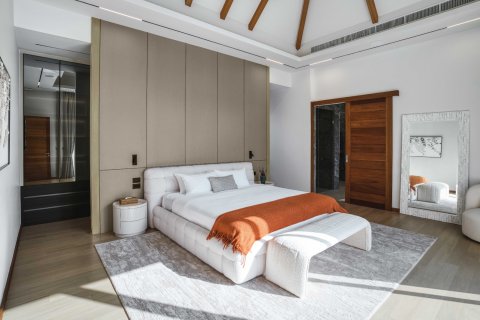Chalet de 4 dormitorios en Layan Beach, Tailandia № 70949 - foto 14