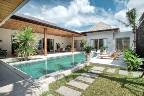 Chalet de 4 dormitorios en Layan Beach, Tailandia № 70949 - foto 25