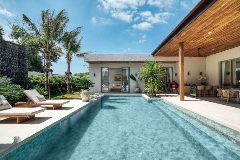 Villa on Layan Beach, Thailand 4 bedrooms № 70949