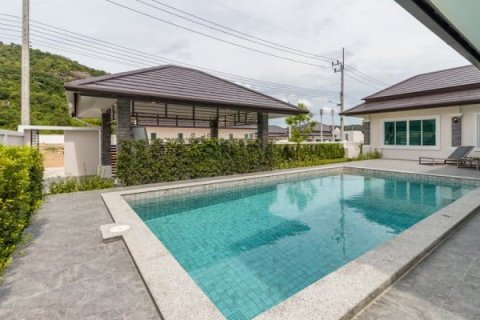 Casa de 3 dormitorios en Hua Hin, Tailandia № 125229 - foto 5