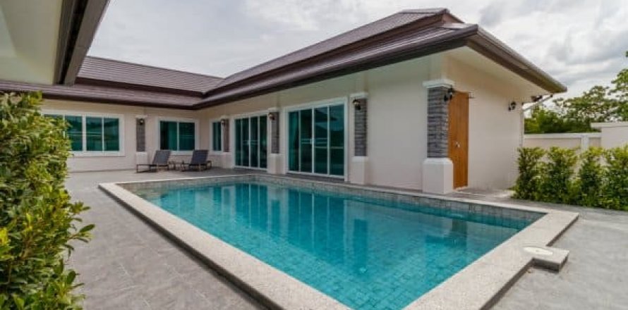 Casa de 3 dormitorios en Hua Hin, Tailandia № 125229