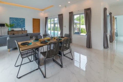 Casa de 3 dormitorios en Hua Hin, Tailandia № 125229 - foto 7