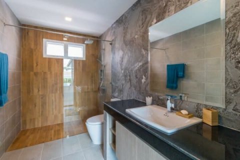 Casa de 3 dormitorios en Hua Hin, Tailandia № 125229 - foto 12