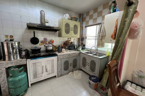 Casa de 5 dormitorios en Chiang Rai, Tailandia № 124476 - foto 9