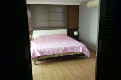 Condominio de 3 dormitorios en Watthana, Bangkok, Tailandia № 77049 - foto 5