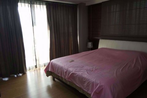 Condominio de 3 dormitorios en Watthana, Bangkok, Tailandia № 77049 - foto 9