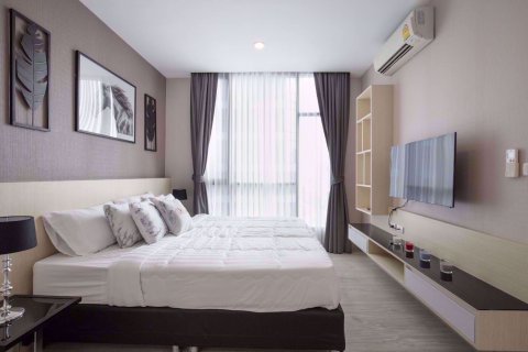 Condominio de 1 dormitorio en Watthana, Bangkok, Tailandia № 77051 - foto 4