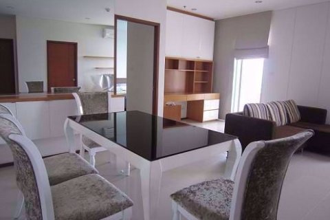 Condo à Khlong San, Bangkok, Thaïlande, 2 chambres № 77048 - photo 2
