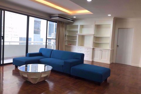 Condo in Watthana, Bangkok, Thailand, 2 bedrooms № 77053