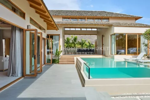 Casa de 4 dormitorios en Phuket, Tailandia № 131587 - foto 2