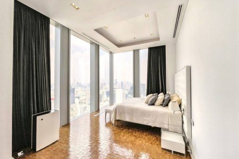 Condominio de 4 dormitorios en Bangkok, Tailandia № 119825 - foto 6