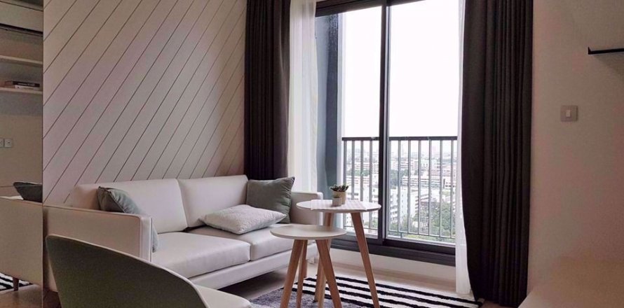 Condominio de 2 dormitorios en Bangkok, Tailandia en Rhythm Rangnam  № 78379