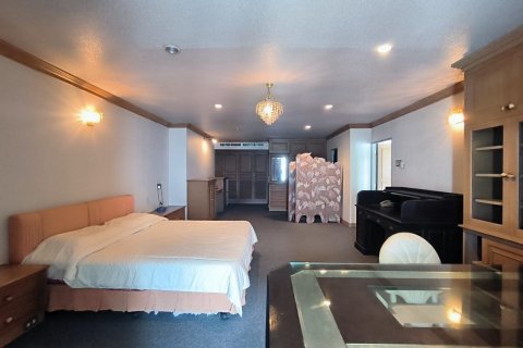 Condominio de 3 dormitorios en Pattaya, Tailandia № 111952 - foto 27